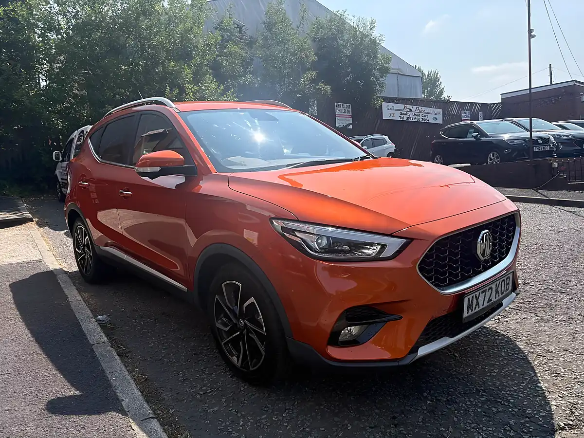 Used 2023 MG Zs Exclusive 5dr Orange - Front View