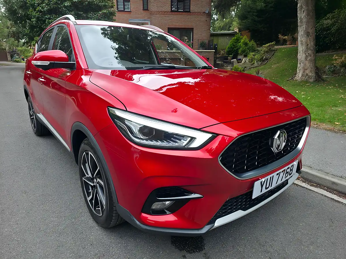 Used 2023 MG Zs Exclusive Dynamic Red - Front View