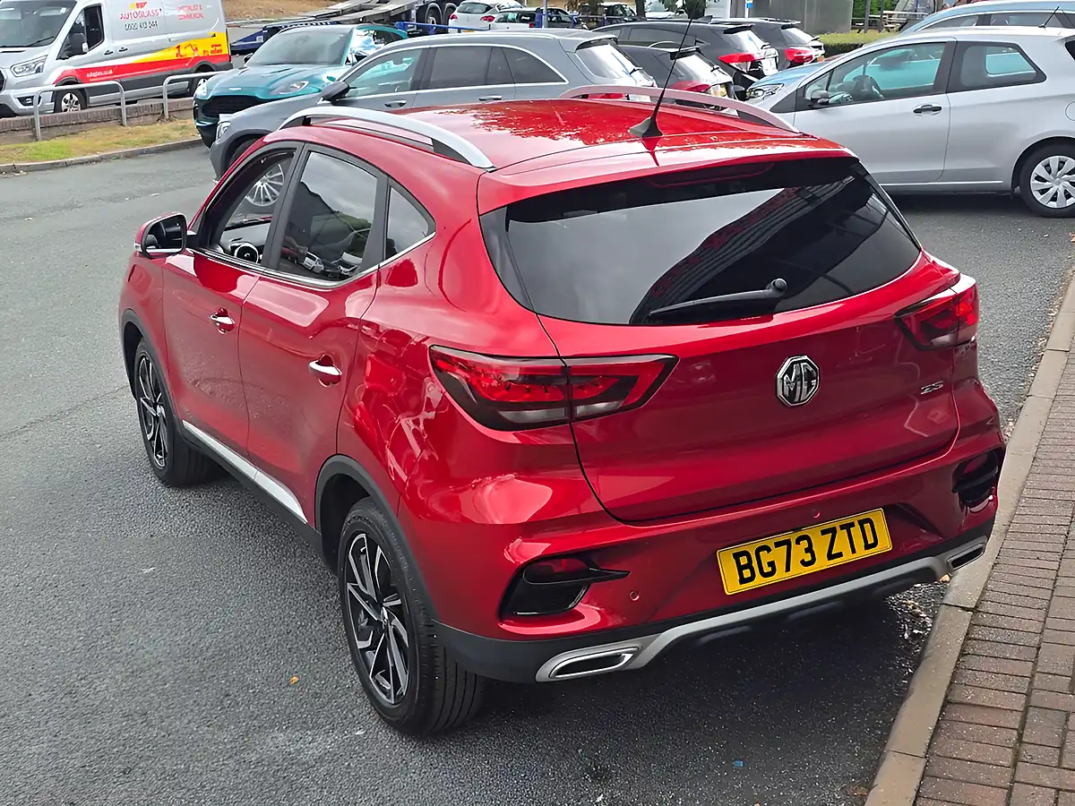 Used 2023 MG ZS Exclusive Dynamic Red - Interior and Exterior details 10