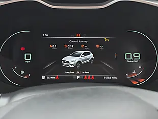 Used 2023 MG ZS Exclusive Dynamic Red - Interior and Exterior details 18