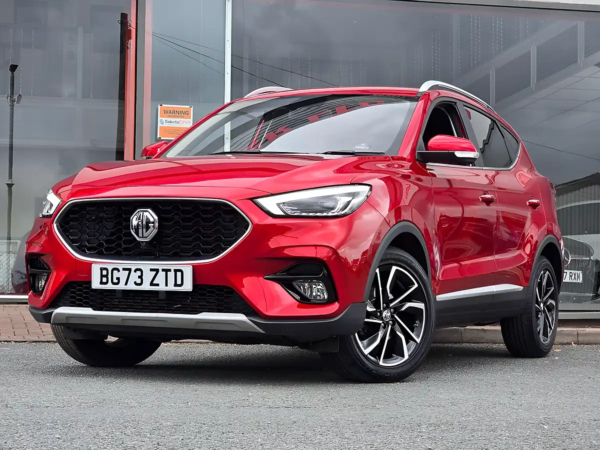Used 2023 MG ZS Exclusive Dynamic Red - Interior and Exterior details 6