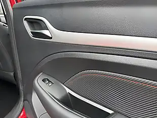 Used 2023 MG Zs Exclusive Red - Interior and Exterior details 16