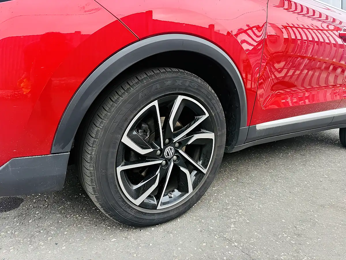 Used 2023 MG Zs Exclusive Red - Interior and Exterior details 6