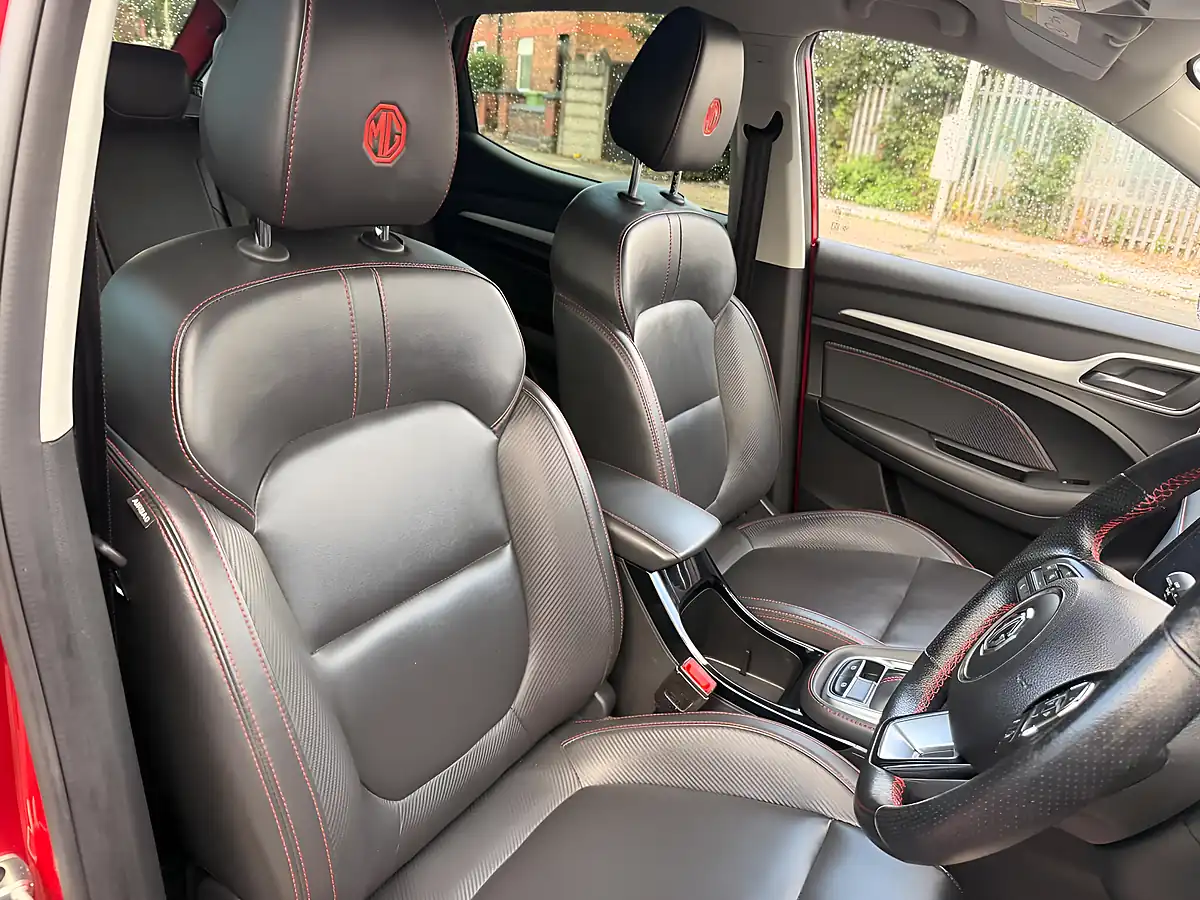 Used 2023 MG Zs Exclusive Red - Interior and Exterior details 19