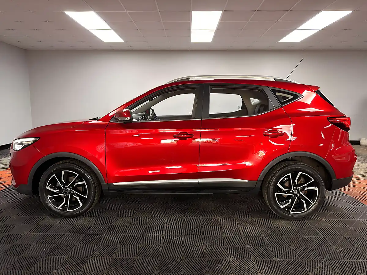 Used 2023 MG ZS Exclusive Red - Interior and Exterior details 8