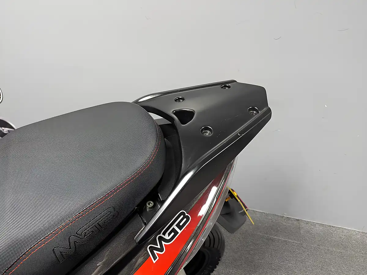 Used 2023 Mgb R8 Black - Interior and Exterior details 19