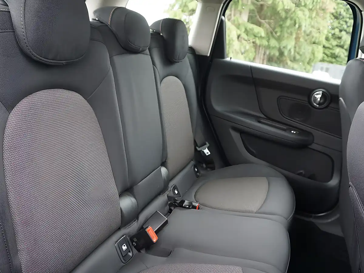Used 2023 MINI Countryman Cooper Classic Blue - Interior and Exterior details 14