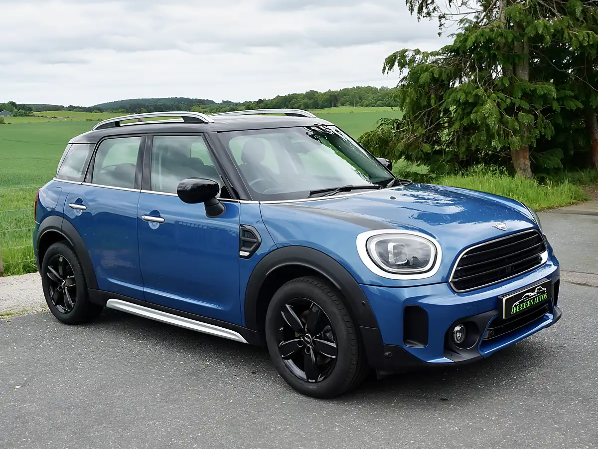 Used 2023 MINI Countryman Cooper Classic Blue - Interior and Exterior details 16