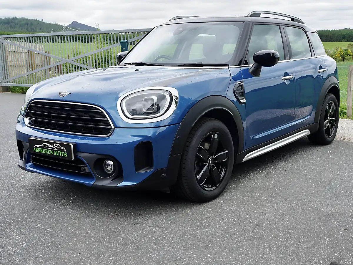 Used 2023 MINI Countryman Cooper Classic Blue - Interior and Exterior details 3