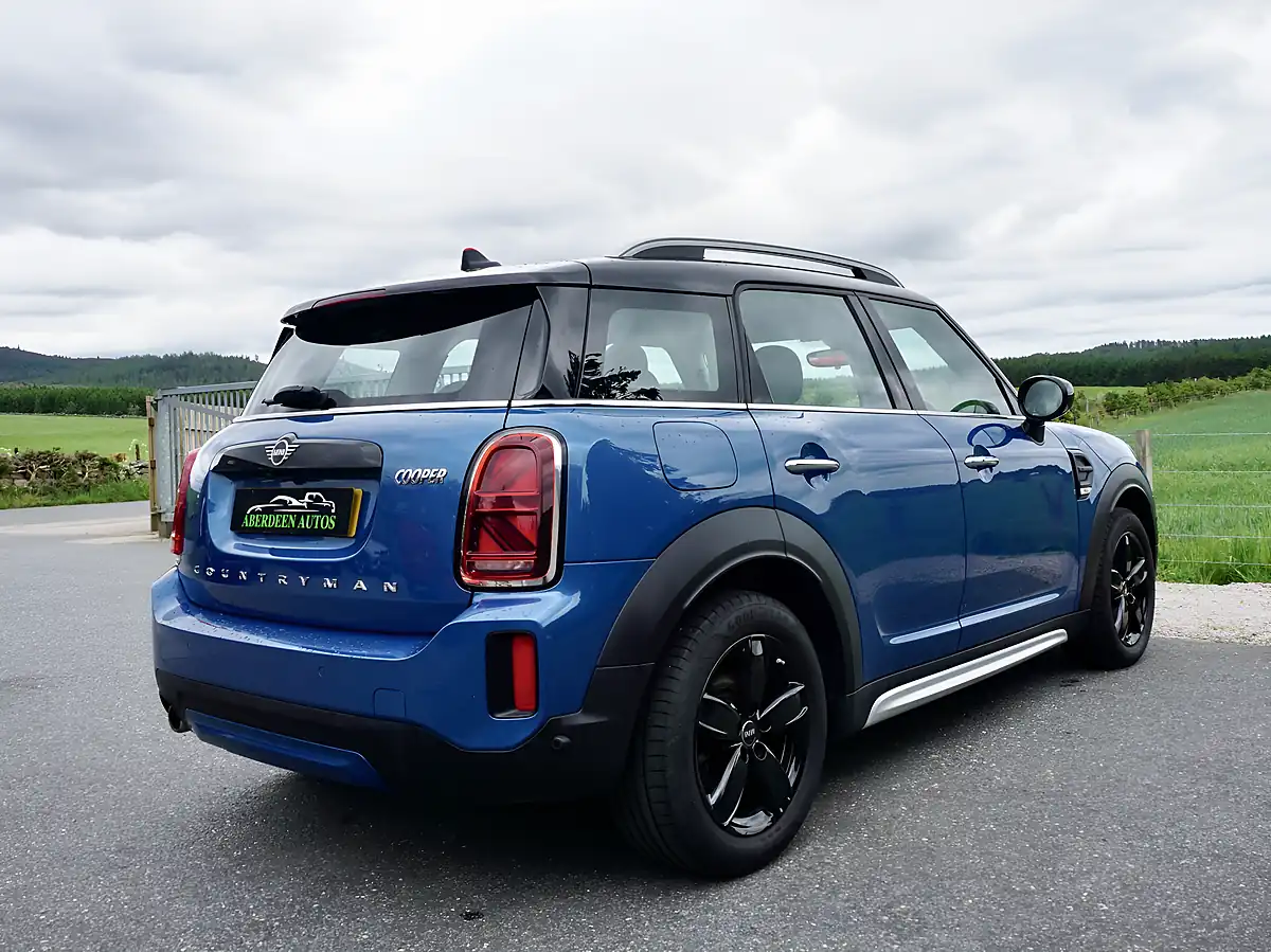 Used 2023 MINI Countryman Cooper Classic Blue - Interior and Exterior details 9