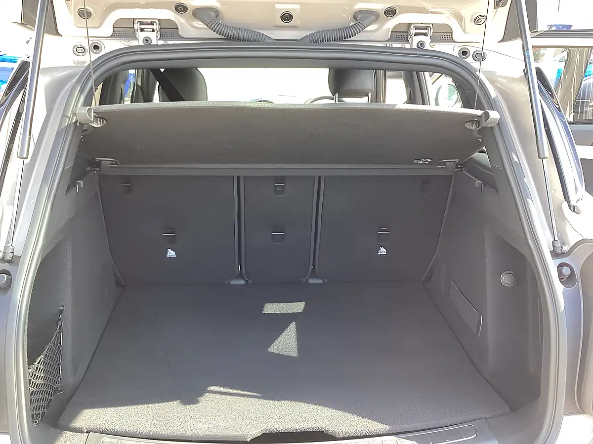 Used 2023 MINI Countryman Cooper Exclusive Rooftop Grey - Interior and Exterior details 10