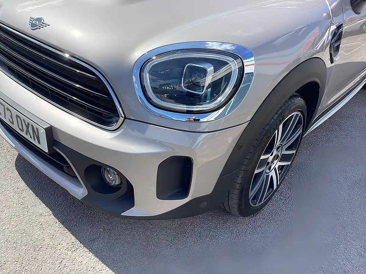 Used 2023 MINI Countryman Cooper Exclusive Rooftop Grey - Interior and Exterior details 11