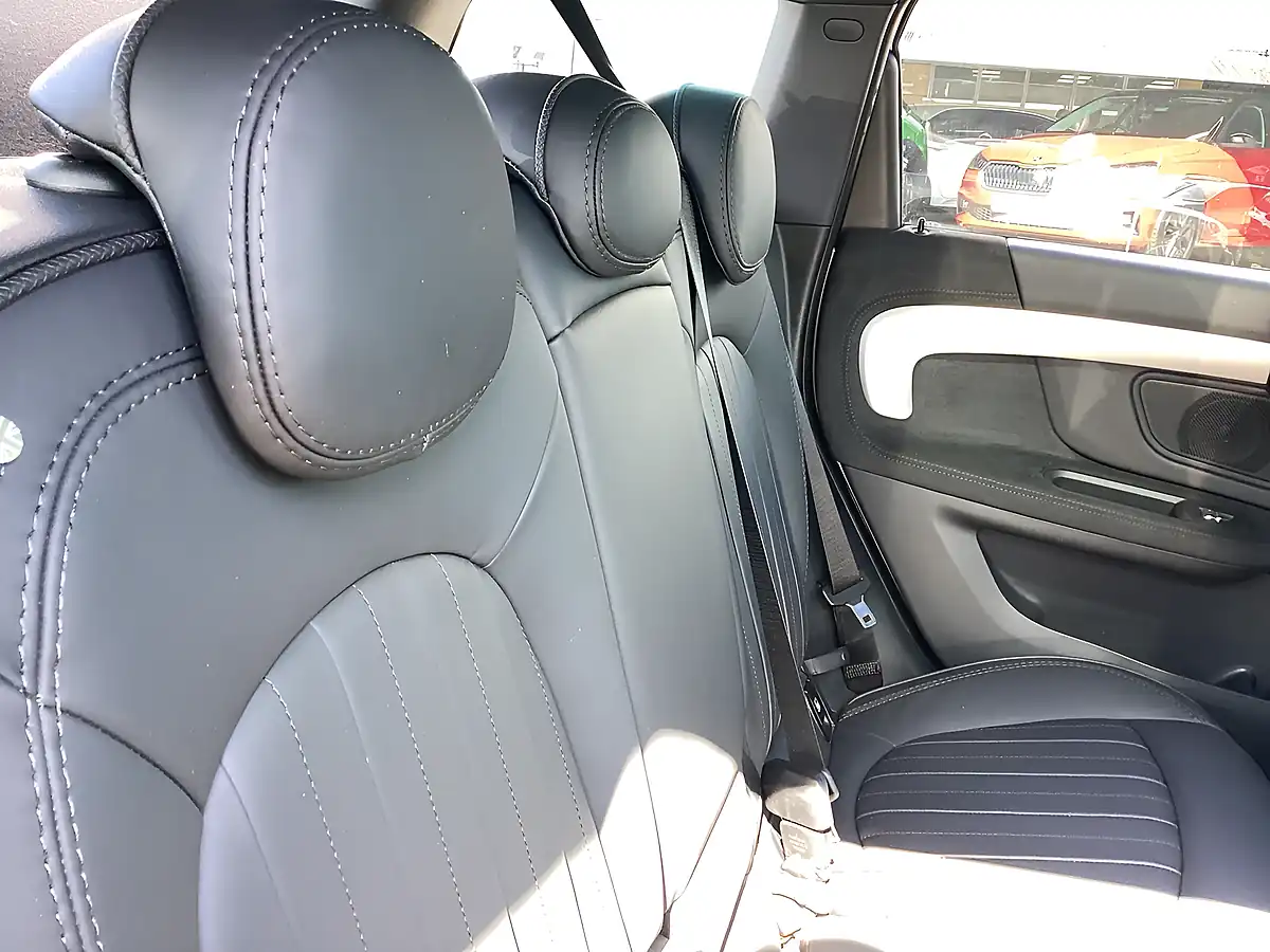 Used 2023 MINI Countryman Cooper Exclusive Rooftop Grey - Interior and Exterior details 17