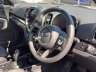 Used 2023 MINI Countryman Cooper Exclusive Rooftop Grey - Interior and Exterior details 7