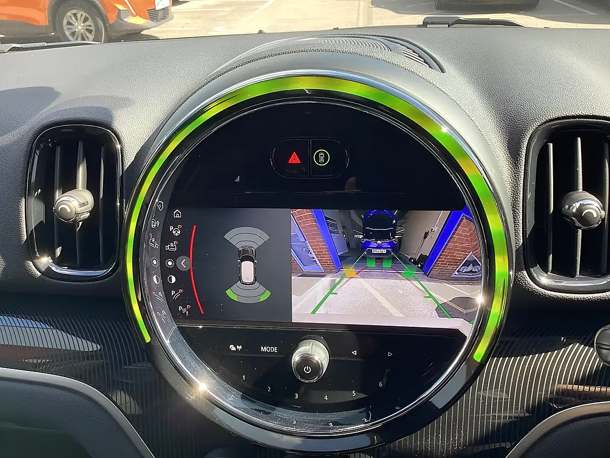 Used 2023 MINI Countryman Cooper Exclusive Rooftop Grey - Interior and Exterior details 9