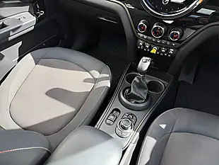 Used 2023 MINI Countryman Cooper Se Classic Black - Interior and Exterior details 10