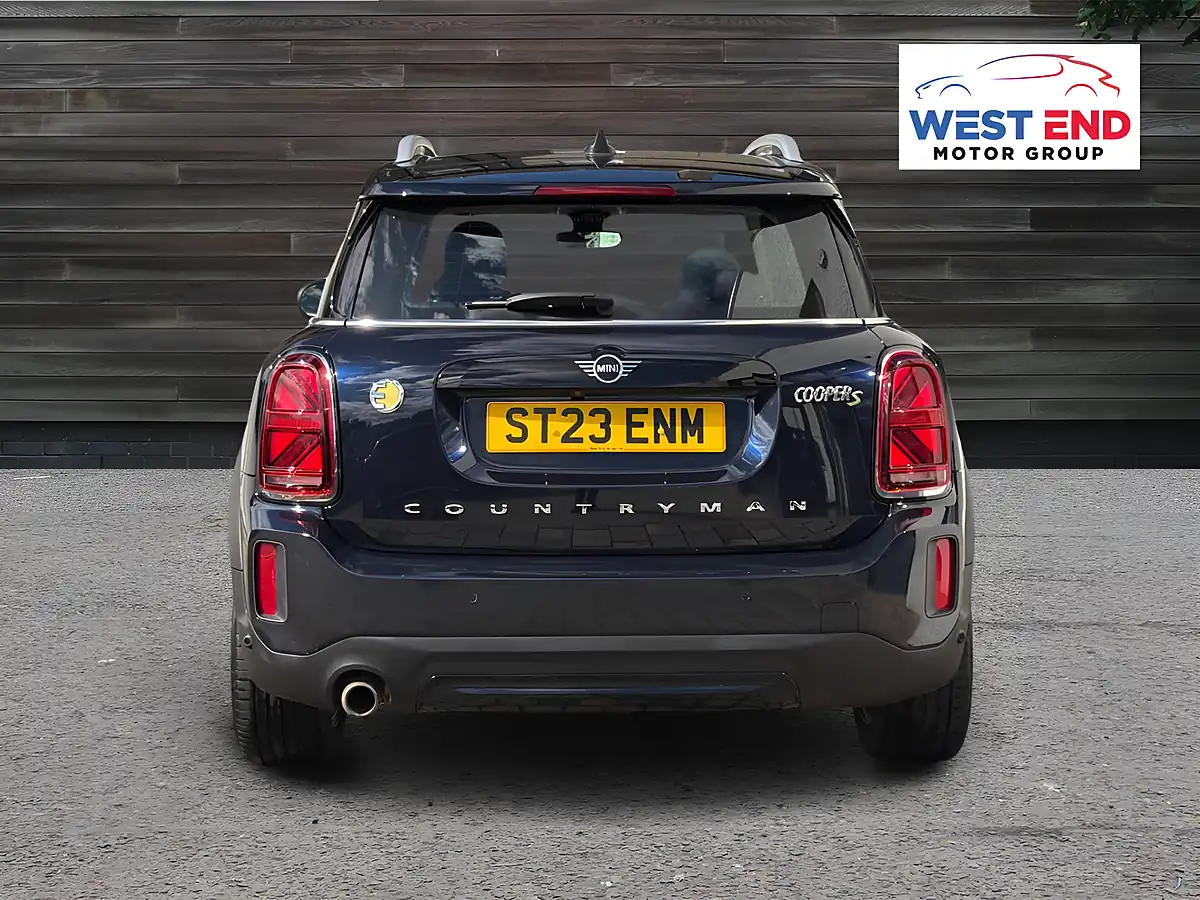 Used 2023 MINI Countryman Cooper Se Classic Black - Interior and Exterior details 4