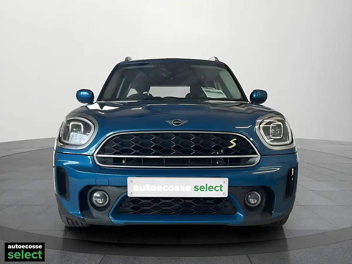 Used 2023 MINI Countryman Cooper Se Classic Blue - Interior and Exterior details 2