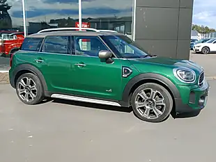 Used 2023 MINI Countryman Exclusive Green - Interior and Exterior details 6