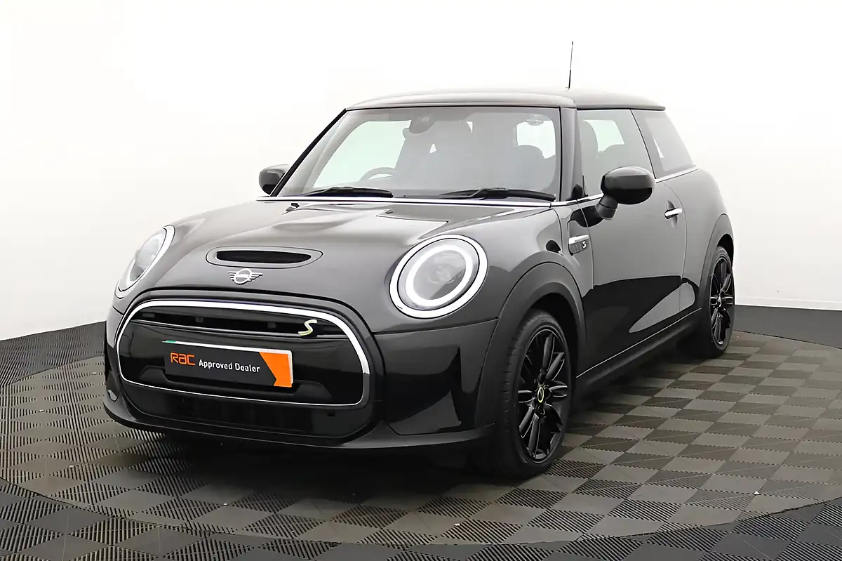 Used 2023 MINI Electric Hatch Cooper Se Level 2 Black - Interior and Exterior details 6