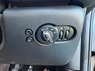 Used 2023 MINI Hatch Cooper Classic Silver - Interior and Exterior details 10