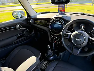 Used 2023 MINI Hatch Cooper Classic Silver - Interior and Exterior details 16