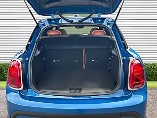 Used 2023 MINI Hatch Cooper Exclusive Island Blue - Interior and Exterior details 12