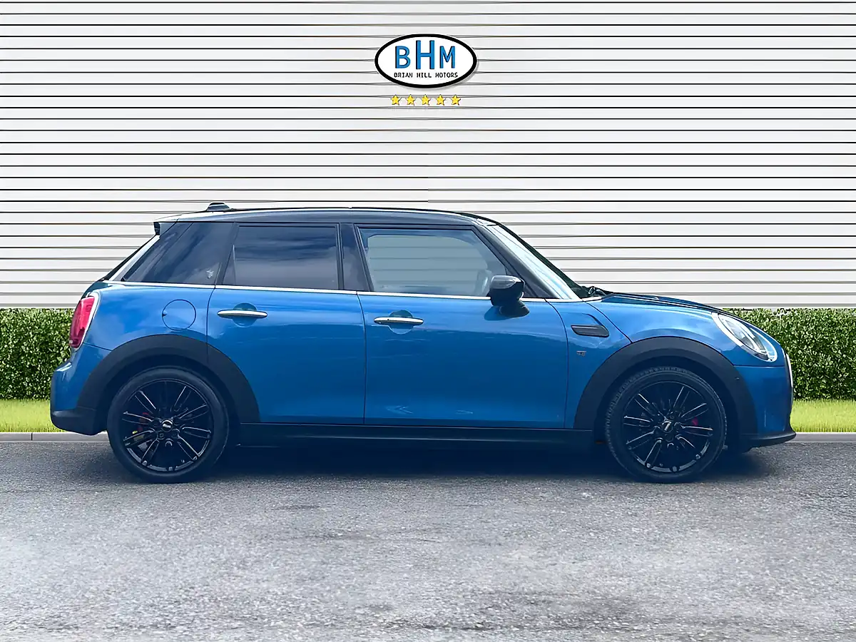 Used 2023 MINI Hatch Cooper Exclusive Island Blue - Interior and Exterior details 2