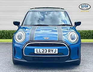 Used 2023 MINI Hatch Cooper Exclusive Island Blue - Interior and Exterior details 3