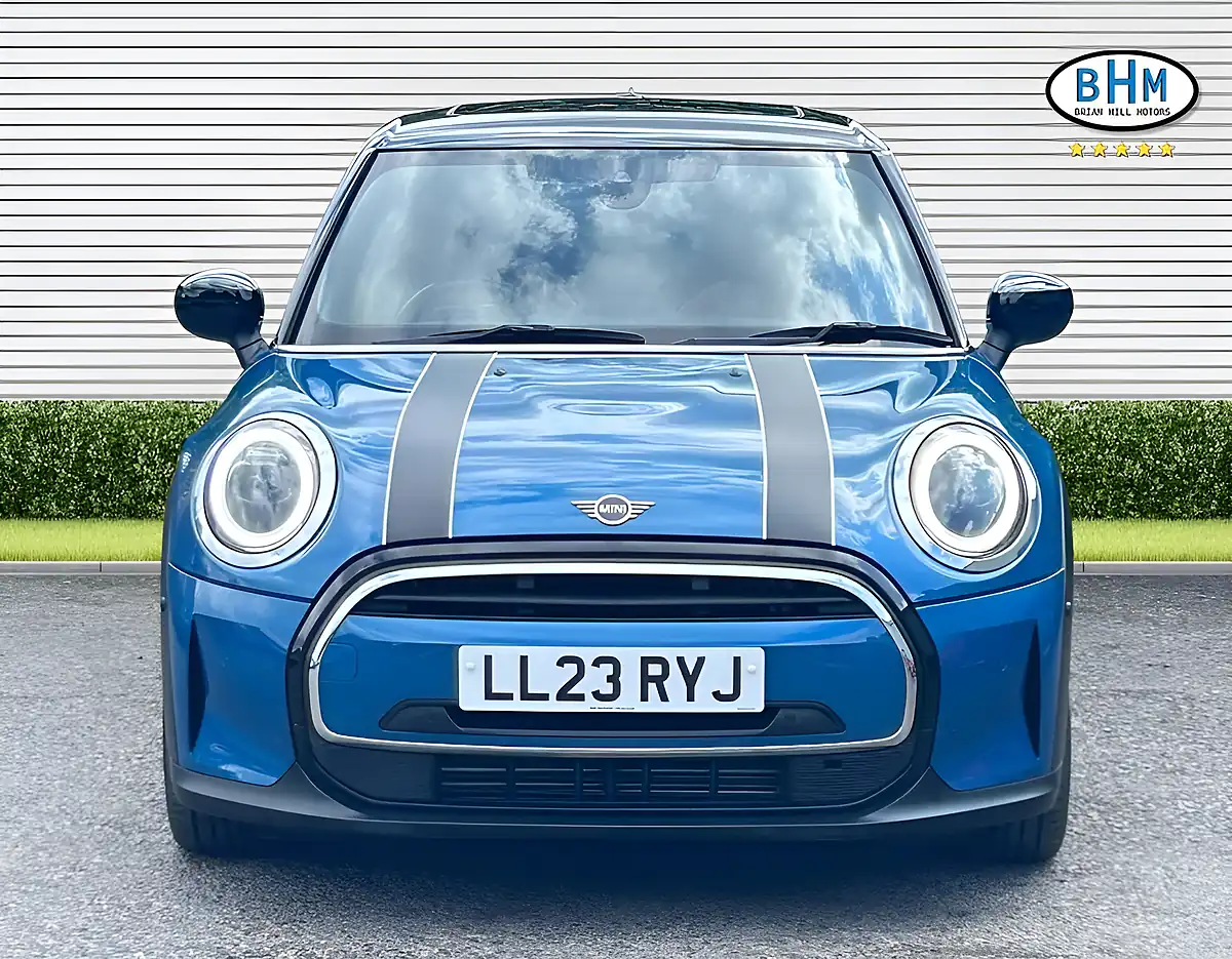 Used 2023 MINI Hatch Cooper Exclusive Island Blue - Interior and Exterior details 3