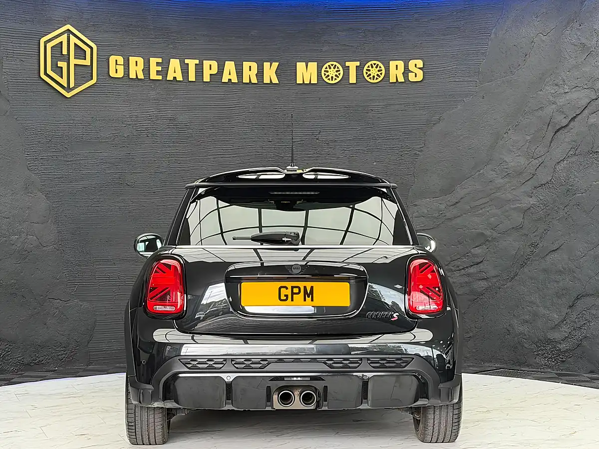Used 2023 MINI Hatch Cooper S Sport Black - Interior and Exterior details 6