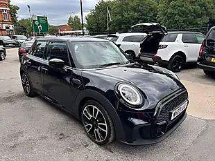 Used 2023 MINI Hatch Cooper Sport Black - Interior and Exterior details 6