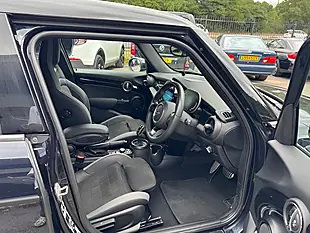 Used 2023 MINI Hatch Cooper Sport Black - Interior and Exterior details 8