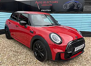 Used 2023 MINI Hatch Cooper Sport Chili Red - Interior and Exterior details 3