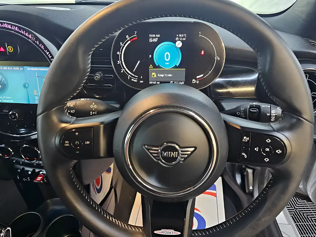 Used 2023 MINI Hatch Cooper Sport Silver - Interior and Exterior details 10