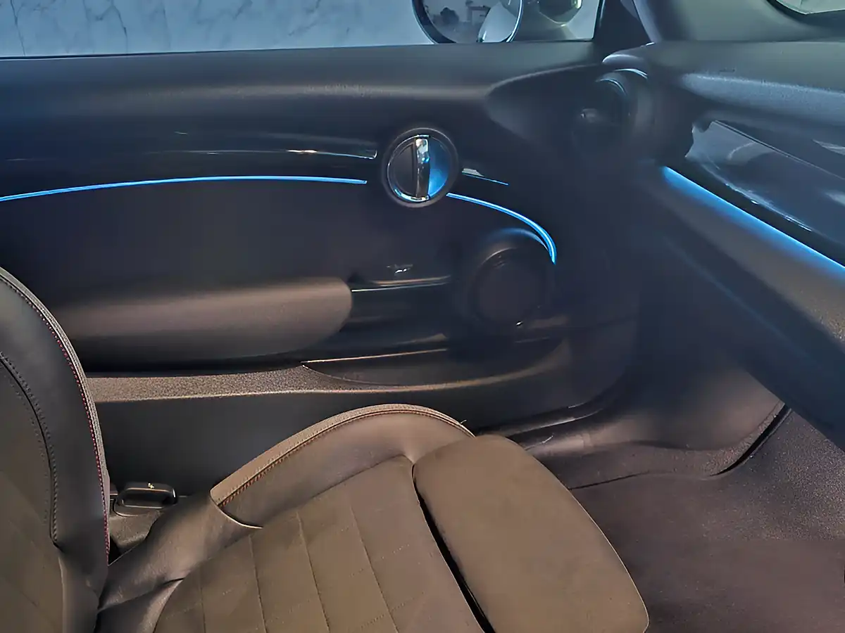 Used 2023 MINI Hatch Cooper Sport Silver - Interior and Exterior details 15