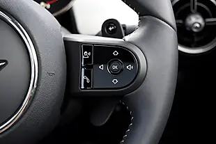 Used 2023 MINI Hatch Exclusive Blue - Interior and Exterior details 12