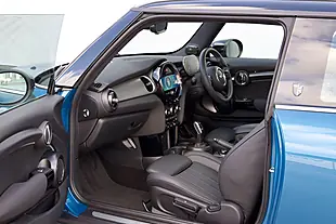 Used 2023 MINI Hatch Exclusive Blue - Interior and Exterior details 6