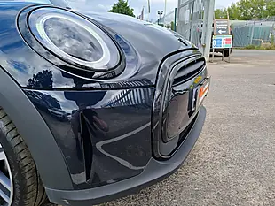 Used 2023 MINI Hatch Exclusive Carbon Black - Interior and Exterior details 5