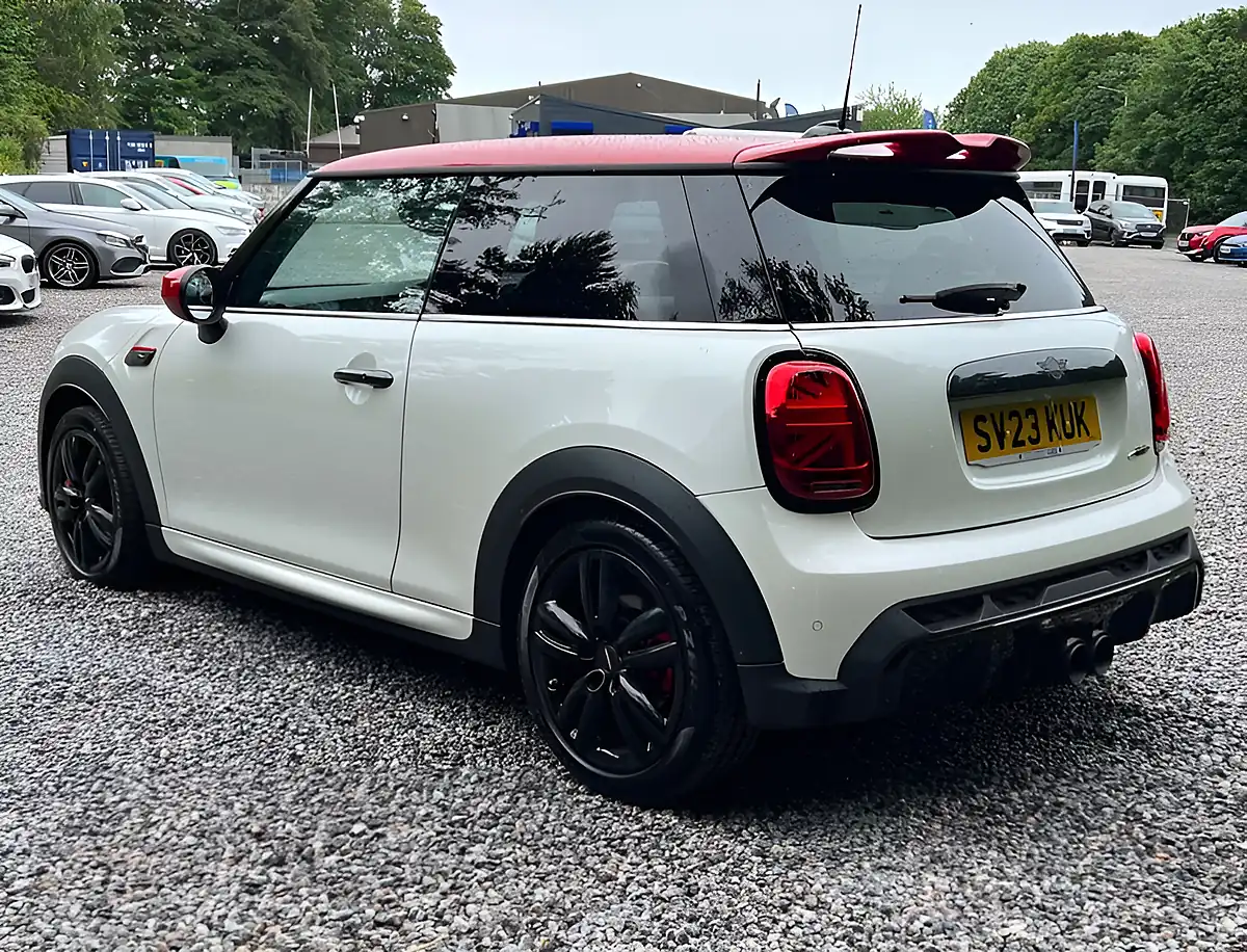Used 2023 MINI Hatch John Cooper Works Nanuq White - Interior and Exterior details 5
