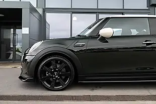 Used 2023 MINI Hatch Resolute Edition Rebel Green - Interior and Exterior details 10
