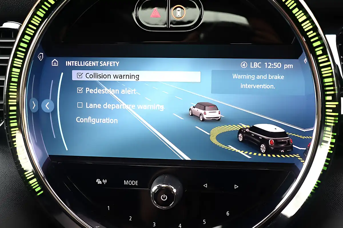 Used 2023 MINI Hatch Sport Rooftop Grey - Interior and Exterior details 11