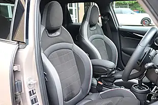 Used 2023 MINI Hatch Sport Rooftop Grey - Interior and Exterior details 4