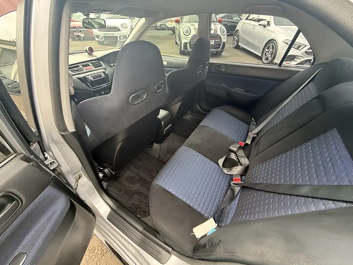 Used 2023 Mitsubishi Lancer Evolution Viii Saloon Gsr Silver - Interior and Exterior details 16
