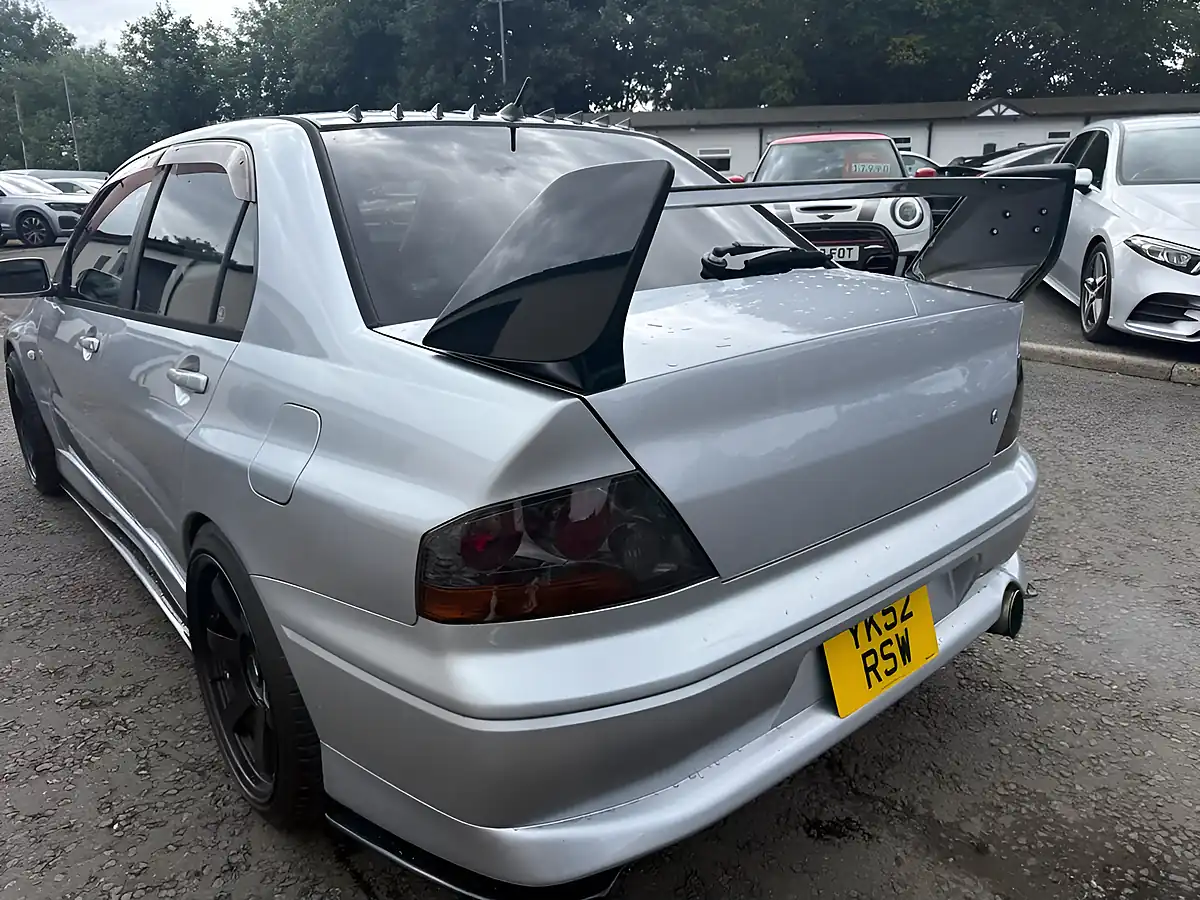 Used 2023 Mitsubishi Lancer Evolution Viii Saloon Gsr Silver - Interior and Exterior details 7