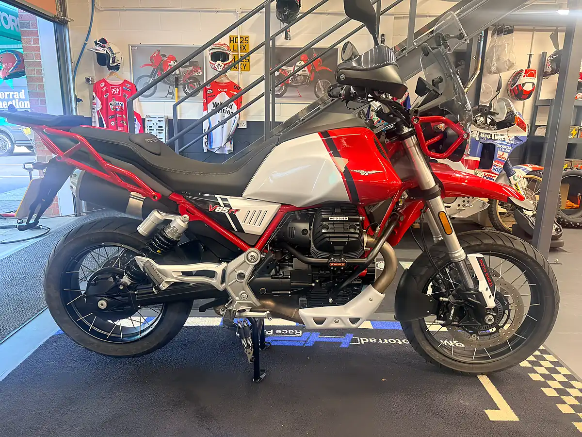 Used 2023 Moto Guzzi V85 Tt - Front View