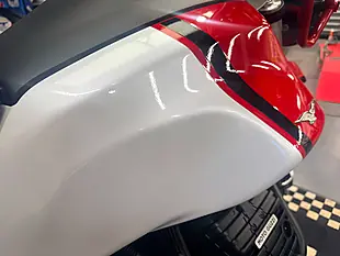 Used 2023 Moto Guzzi V85 Tt - Interior and Exterior details 12