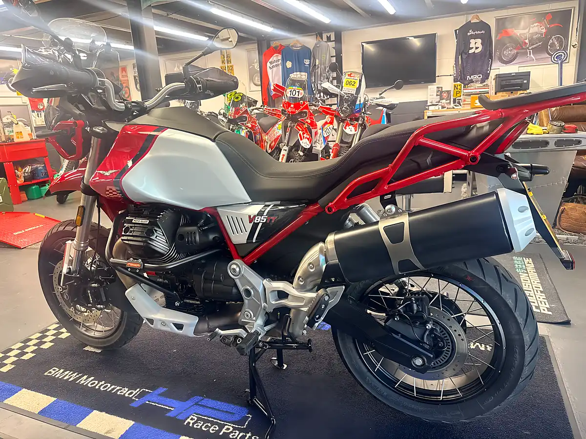 Used 2023 Moto Guzzi V85 Tt - Interior and Exterior details 19