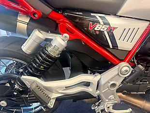 Used 2023 Moto Guzzi V85 Tt - Interior and Exterior details 6