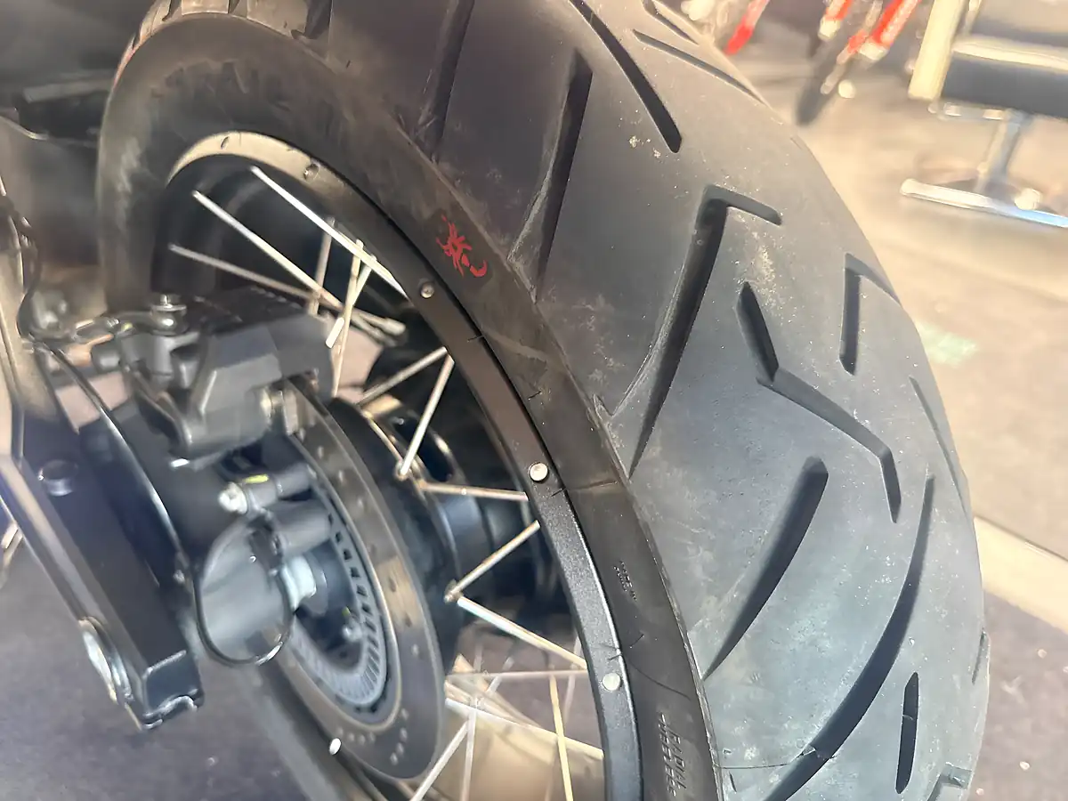 Used 2023 Moto Guzzi V85 Tt - Interior and Exterior details 8
